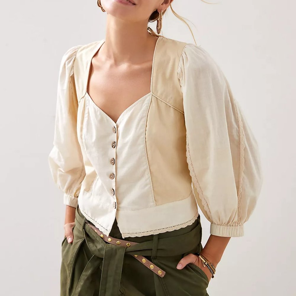 Let Me Be Puff-Sleeved Sweetheart Blouse XS